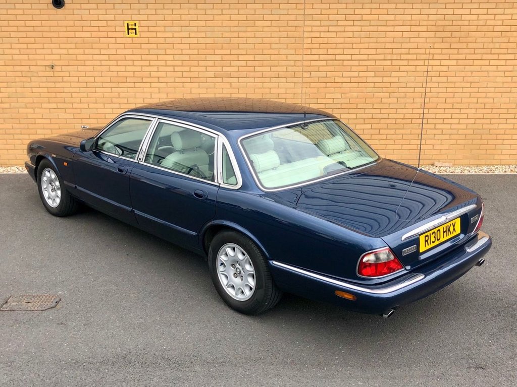 USED 1997 R JAGUAR XJ SOVEREIGN // LWB // 4d // 4.0 V8 290 BHP // px swap 