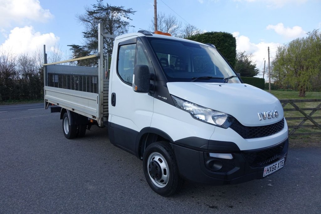 View our IVECO DAILY