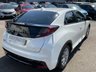 USED 2015 65 HONDA CIVIC 1.6 I-DTEC SE Plus NAVI 5dr - PEARLESCENT  WHITE 