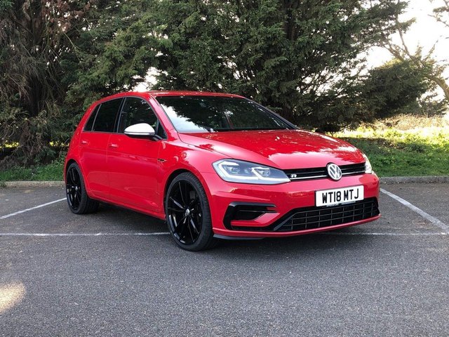 View our VOLKSWAGEN GOLF