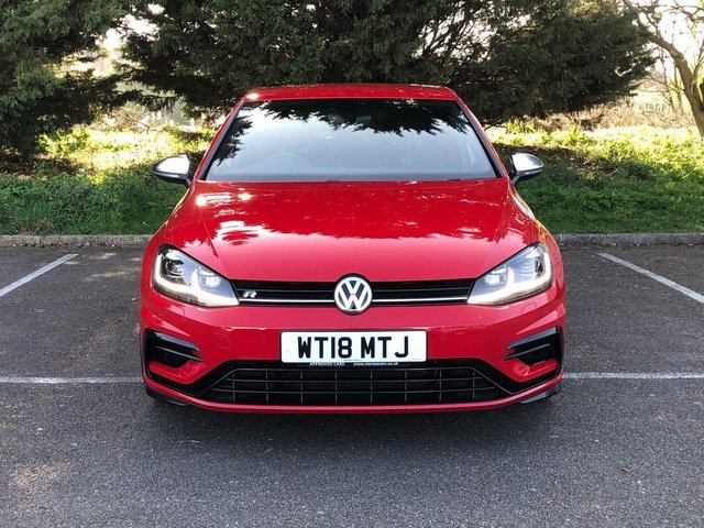 View our VOLKSWAGEN GOLF