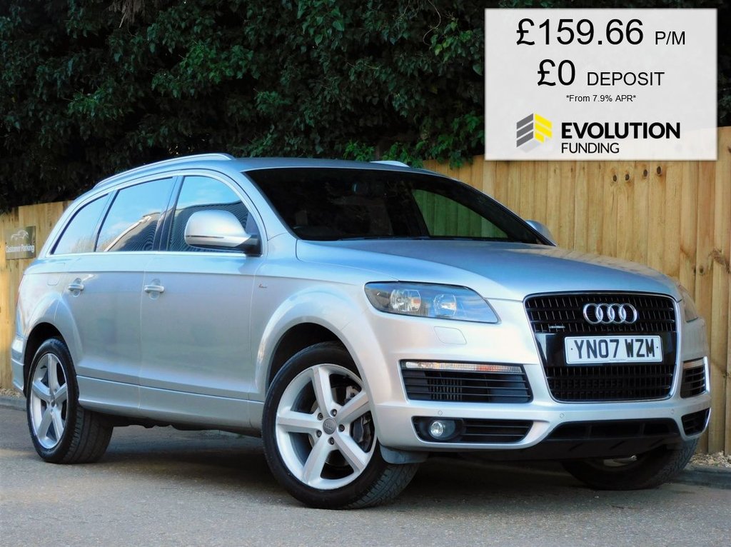 View our AUDI Q7