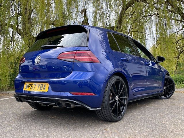 View our VOLKSWAGEN GOLF