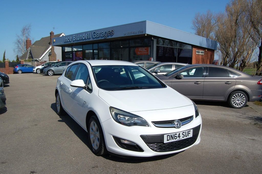 View our VAUXHALL ASTRA