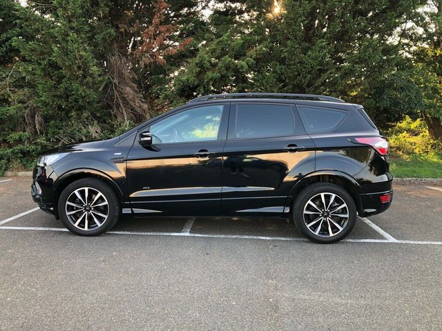 View our FORD KUGA