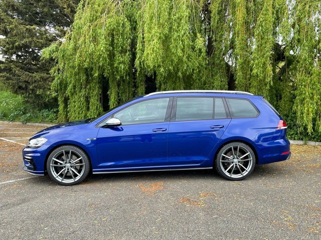 View our VOLKSWAGEN GOLF