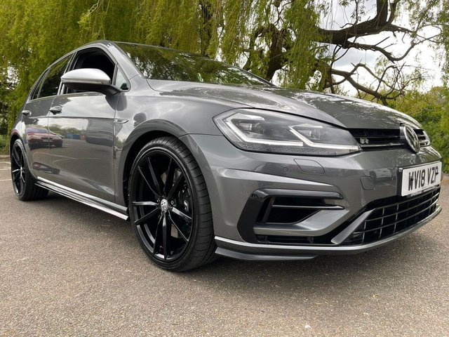 View our VOLKSWAGEN GOLF