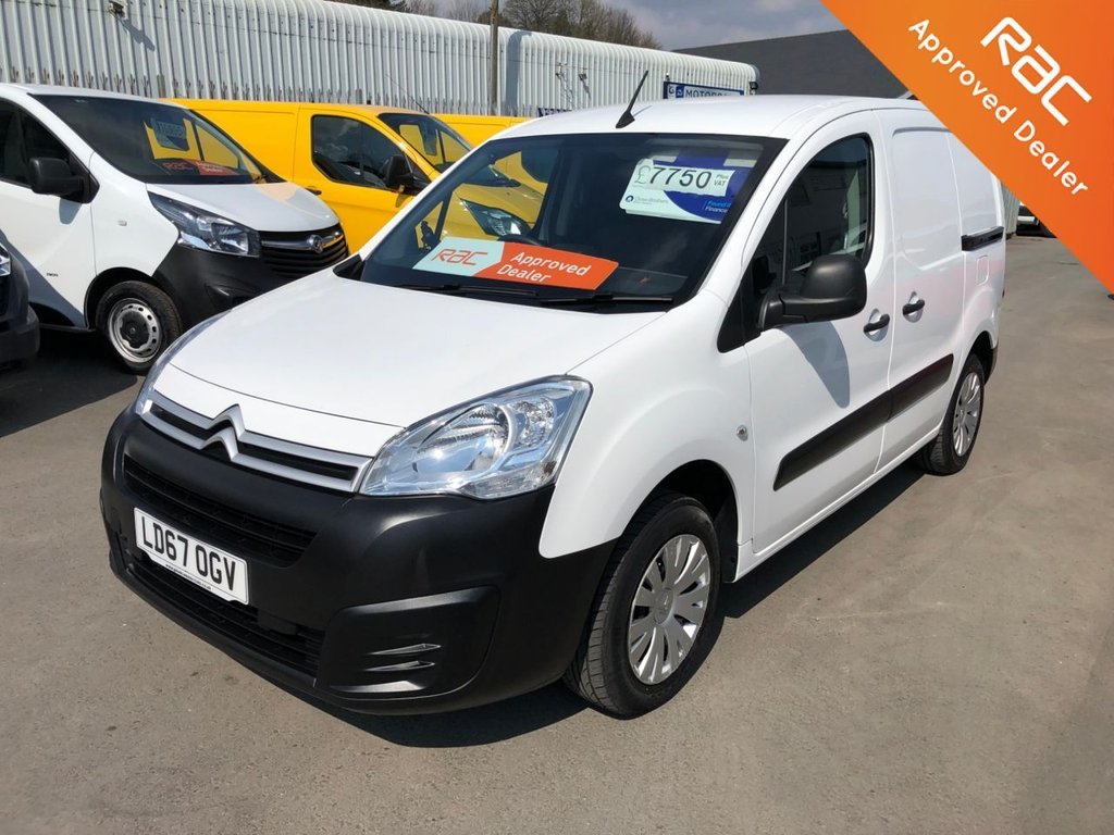 View our CITROEN BERLINGO