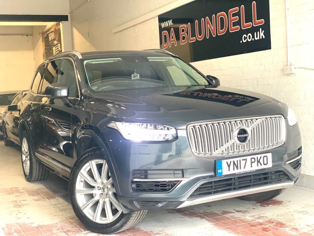 View our VOLVO XC90