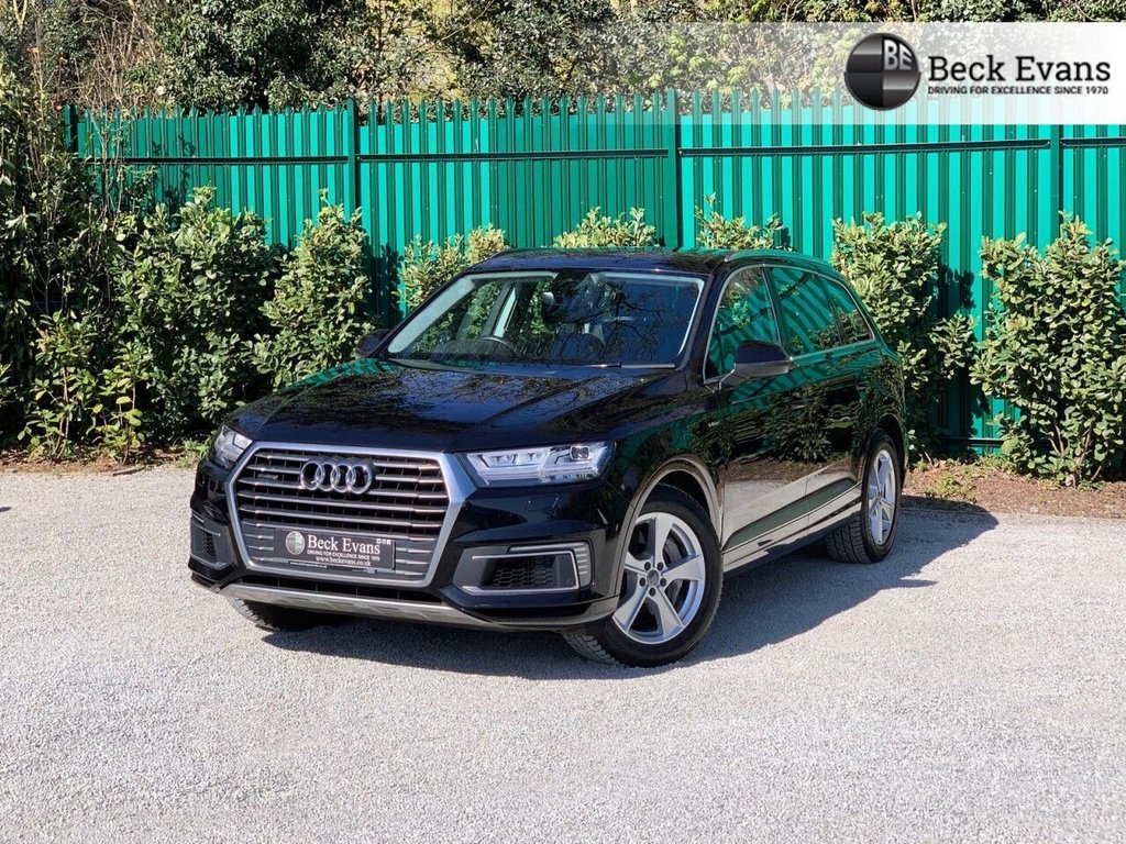 View our AUDI Q7