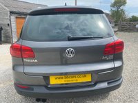 USED 2013 63 VOLKSWAGEN TIGUAN 2.0 MATCH TDI BLUEMOTION TECH 4MOTION DSG 5d 139 BHP 