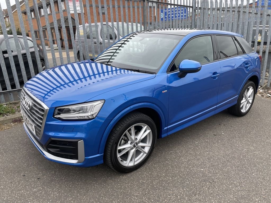 View our AUDI Q2