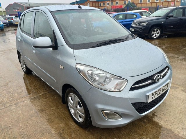 2012 12 HYUNDAI I10 1.2 ACTIVE 5d 7 STAMPS OF SERVICE HISTORY