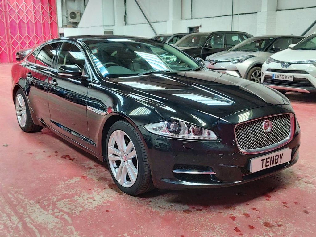 View our JAGUAR XJ