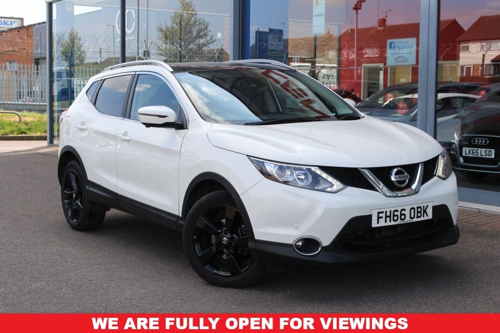 View our NISSAN QASHQAI