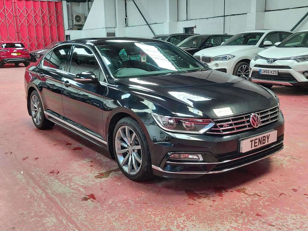 View our VOLKSWAGEN PASSAT