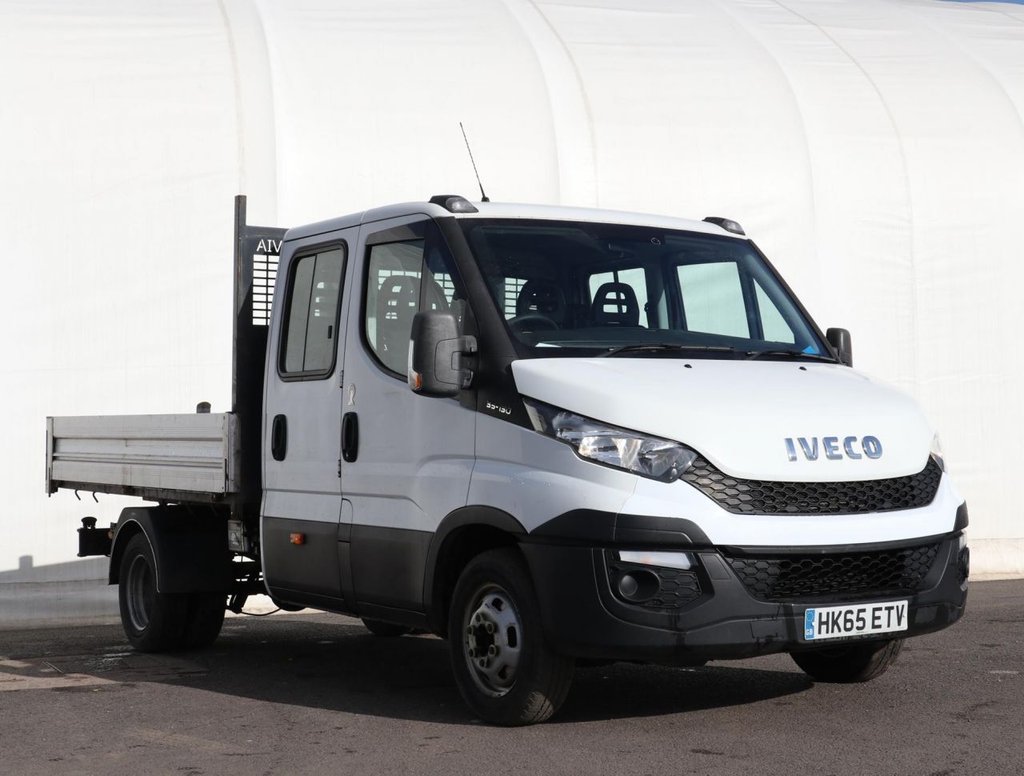 View our IVECO DAILY
