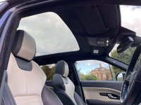 USED 2017 66 LAND ROVER RANGE ROVER EVOQUE 2.0 TD4 HSE DYNAMIC 5d 177 BHP F/S/H, Pan Roof, Heated seats