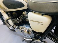 USED 2015 65 TRIUMPH BONNEVILLE T100  WITH AFTERMARKET EXHAUSTS