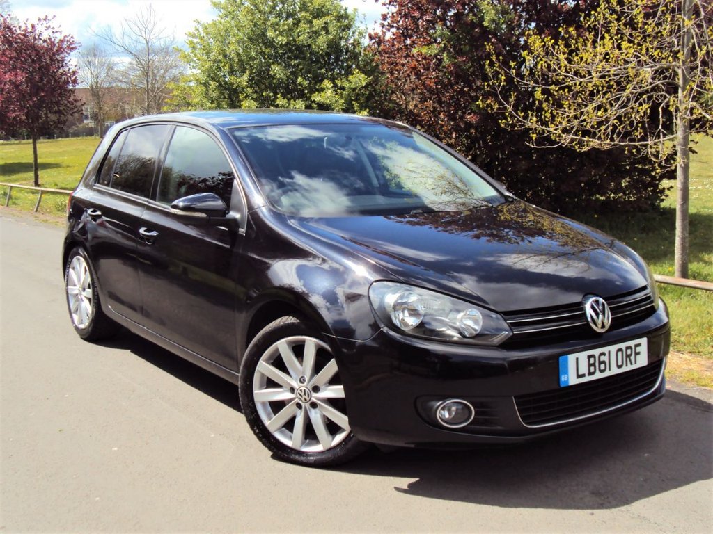 View our VOLKSWAGEN GOLF
