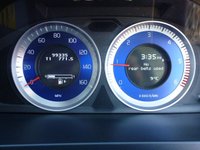 USED 2013 13 VOLVO V60 1.6 D2 R-DESIGN 5d 113 BHP www.suffolkcarcentre.co.uk - Located a Reydon
