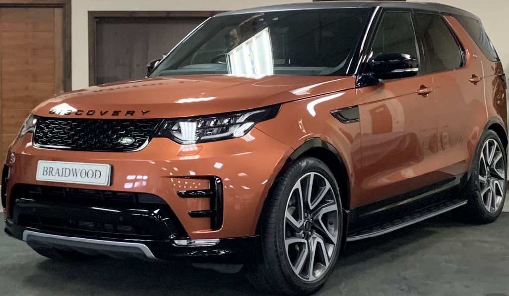 View our LAND ROVER DISCOVERY
