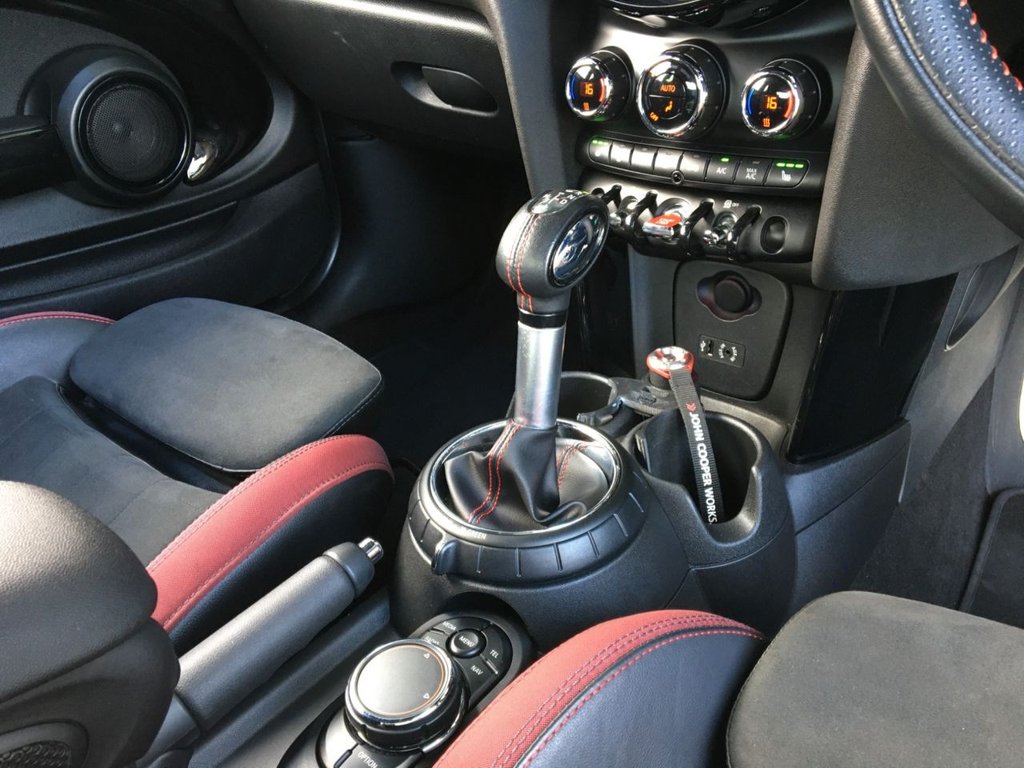 USED 2016 66 MINI HATCH JOHN COOPER WORKS 2.0 JOHN COOPER WORKS 3d 228 BHP 