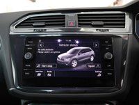 USED 2018 18 VOLKSWAGEN TIGUAN 2.0 R LINE TDI BMT 4MOTION DSG 5d 148 BHP MASSIVE SPEC CAR,DEPOSIT SECURES