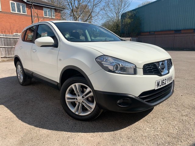 View our NISSAN QASHQAI