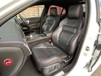 USED 2015 15 JAGUAR XF 2.2 D R-SPORT 4d 200 BHP [SUNROOF] CAMERA | SUNROOF | 20" ALLOYS | FULL SERVICE HISTORY