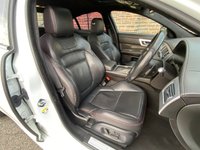 USED 2015 15 JAGUAR XF 2.2 D R-SPORT 4d 200 BHP [SUNROOF] CAMERA | SUNROOF | 20" ALLOYS | FULL SERVICE HISTORY