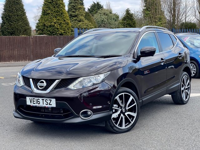 View our NISSAN QASHQAI