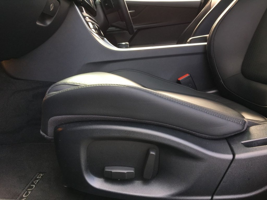 USED 2018 18 JAGUAR XE 2.0 D PORTFOLIO 4d 178 BHP 
