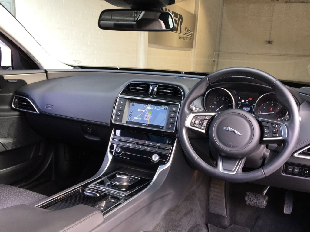USED 2018 18 JAGUAR XE 2.0 D PORTFOLIO 4d 178 BHP 