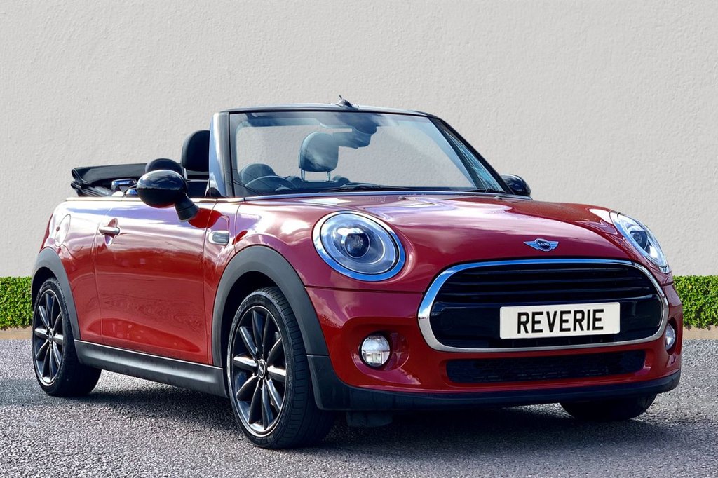 View our MINI CONVERTIBLE