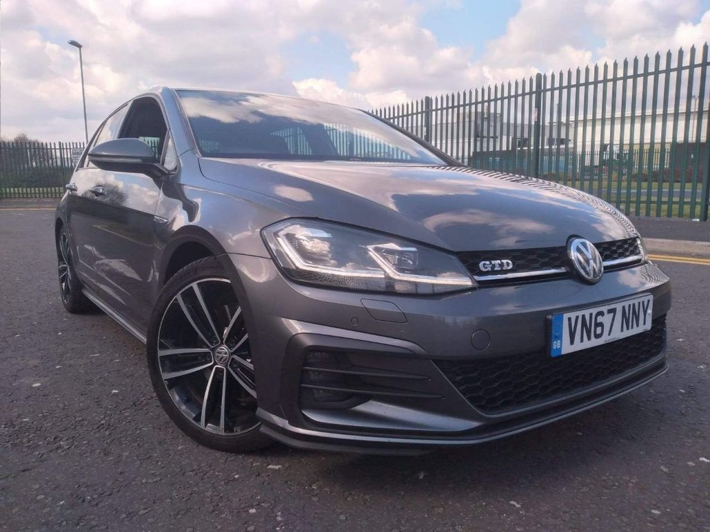 View our VOLKSWAGEN GOLF