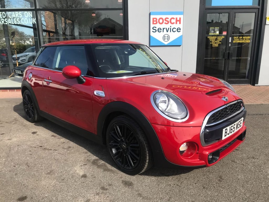 View our MINI HATCH COOPER