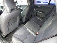 USED 2011 11 VOLVO V60 2.4 D5 R-DESIGN 5d 202 BHP www.suffolkcarcentre.co.uk - Located at Reydon