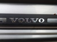 USED 2011 11 VOLVO V60 2.4 D5 R-DESIGN 5d 202 BHP www.suffolkcarcentre.co.uk - Located at Reydon