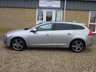 USED 2011 11 VOLVO V60 2.4 D5 R-DESIGN 5d 202 BHP www.suffolkcarcentre.co.uk - Located at Reydon