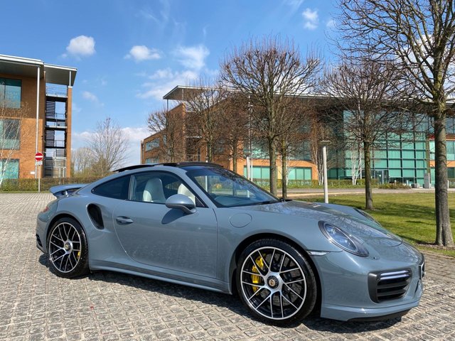 2017 67 Porsche 911 3.8 TURBO S PDK 2d AUTO 572 BHP