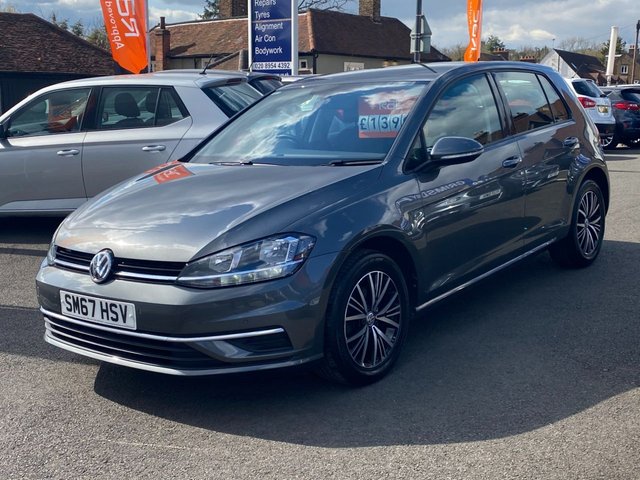 View our VOLKSWAGEN GOLF