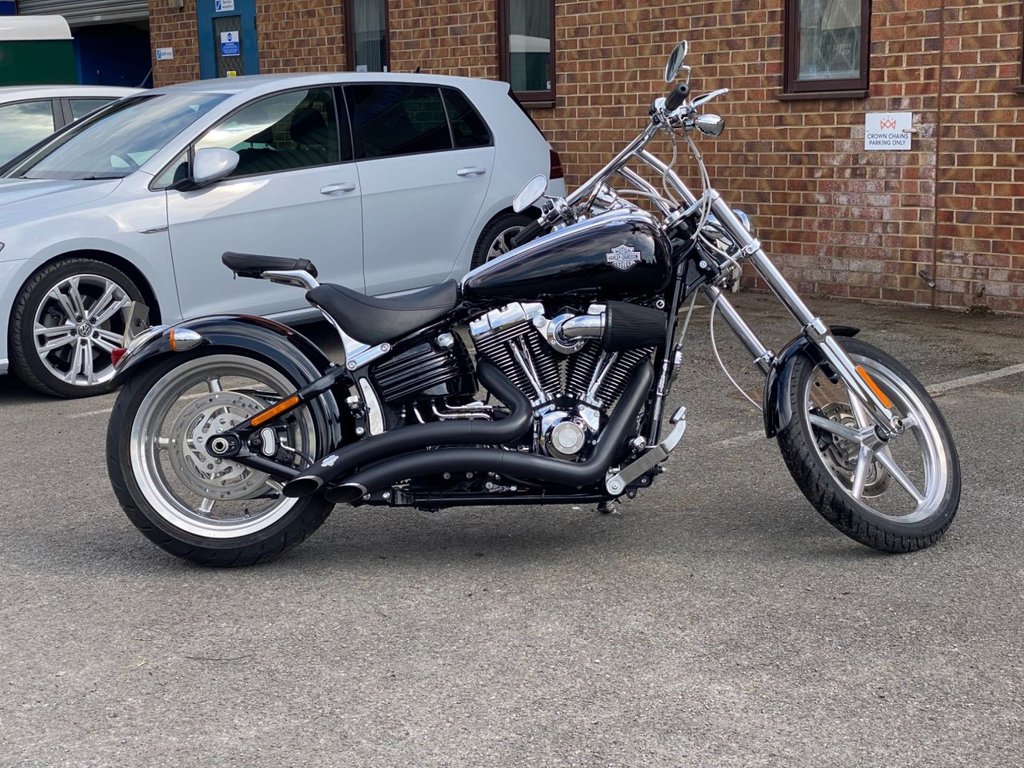 View our HARLEY-DAVIDSON FXCWC