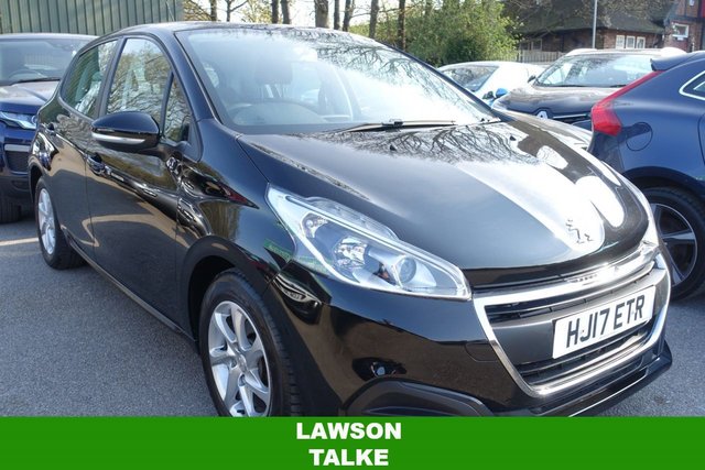 View our PEUGEOT 208