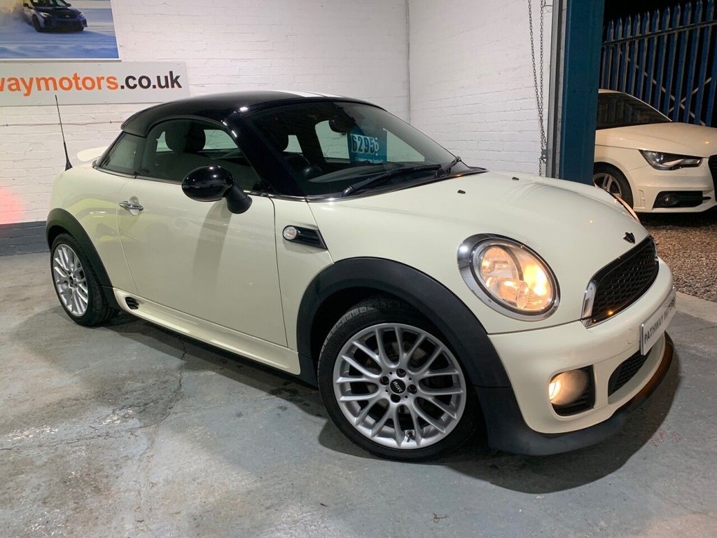 View our MINI COUPE