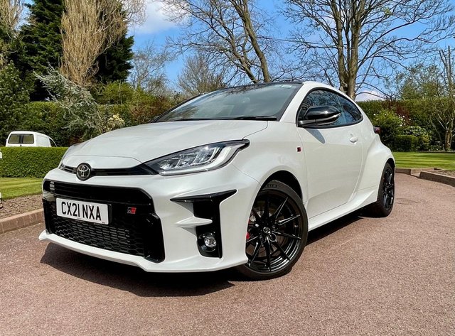 2021 21 Toyota Yaris 1.6 GR-Y CIRCUIT 3d 257 BHP