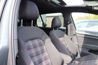 USED 2018 18 VOLKSWAGEN GOLF 2.0 GTI TSI DSG 5d 227 BHP FRONT AND REAR PARK ASSIST