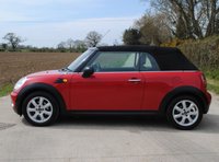 USED 2010 10 MINI CONVERTIBLE 1.6 ONE 2d 98 BHP www.suffolkcarcentre.co.uk - Located at Ilketshall
