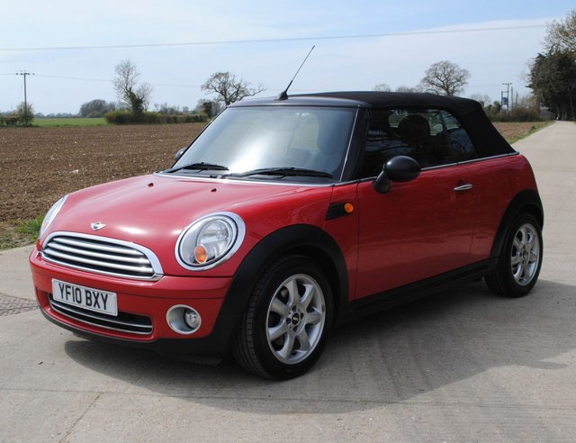 2010 10 MINI Convertible 1.6 ONE 2d 98 BHP
