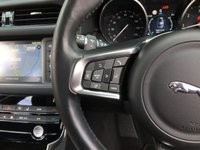 USED 2018 18 JAGUAR XF 2.0 D PRESTIGE 5d 177 BHP 